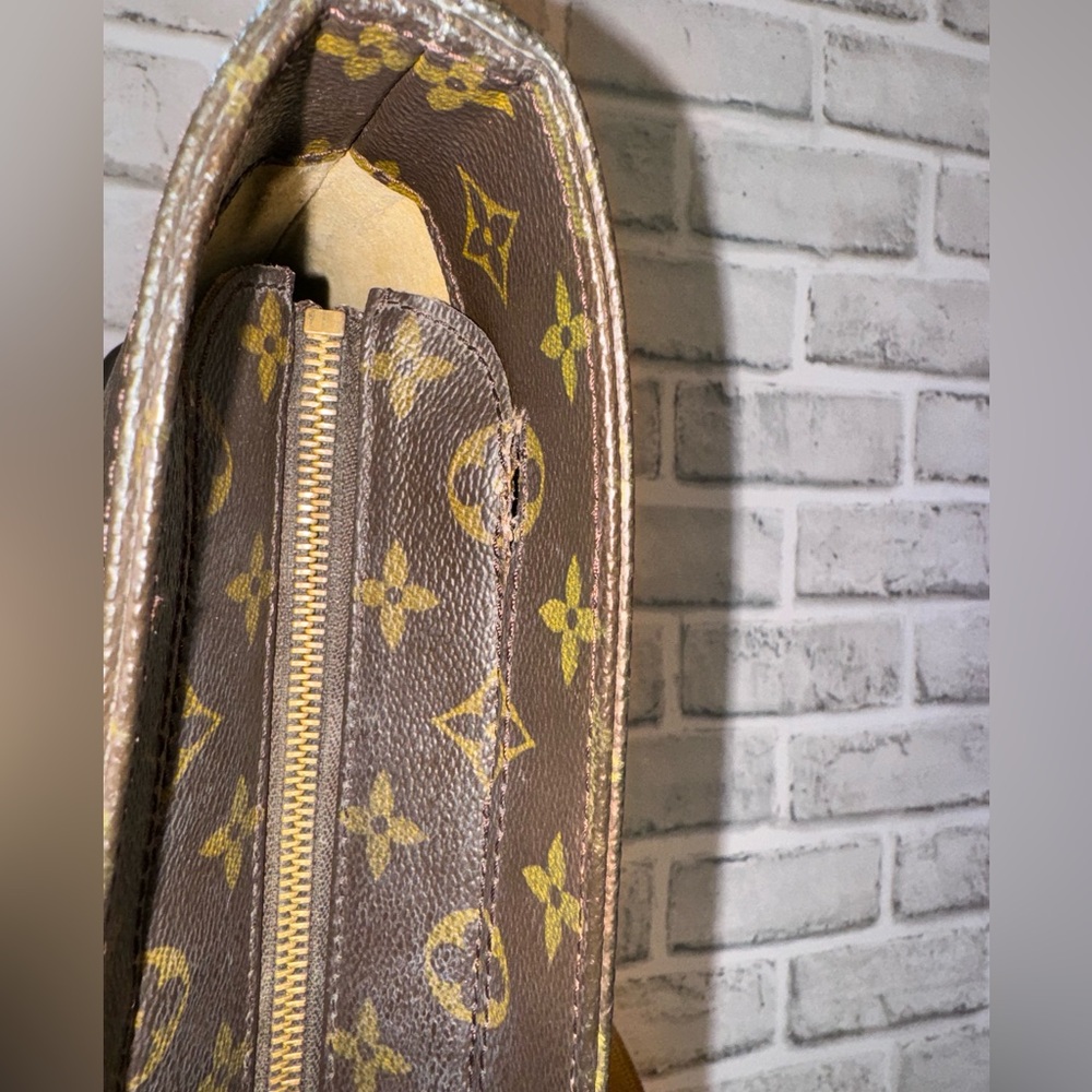 ❤️Louis Vuitton Luco Shoulder Tote Bag M51155 LV certificate of authenticity - Picture 15 of 16